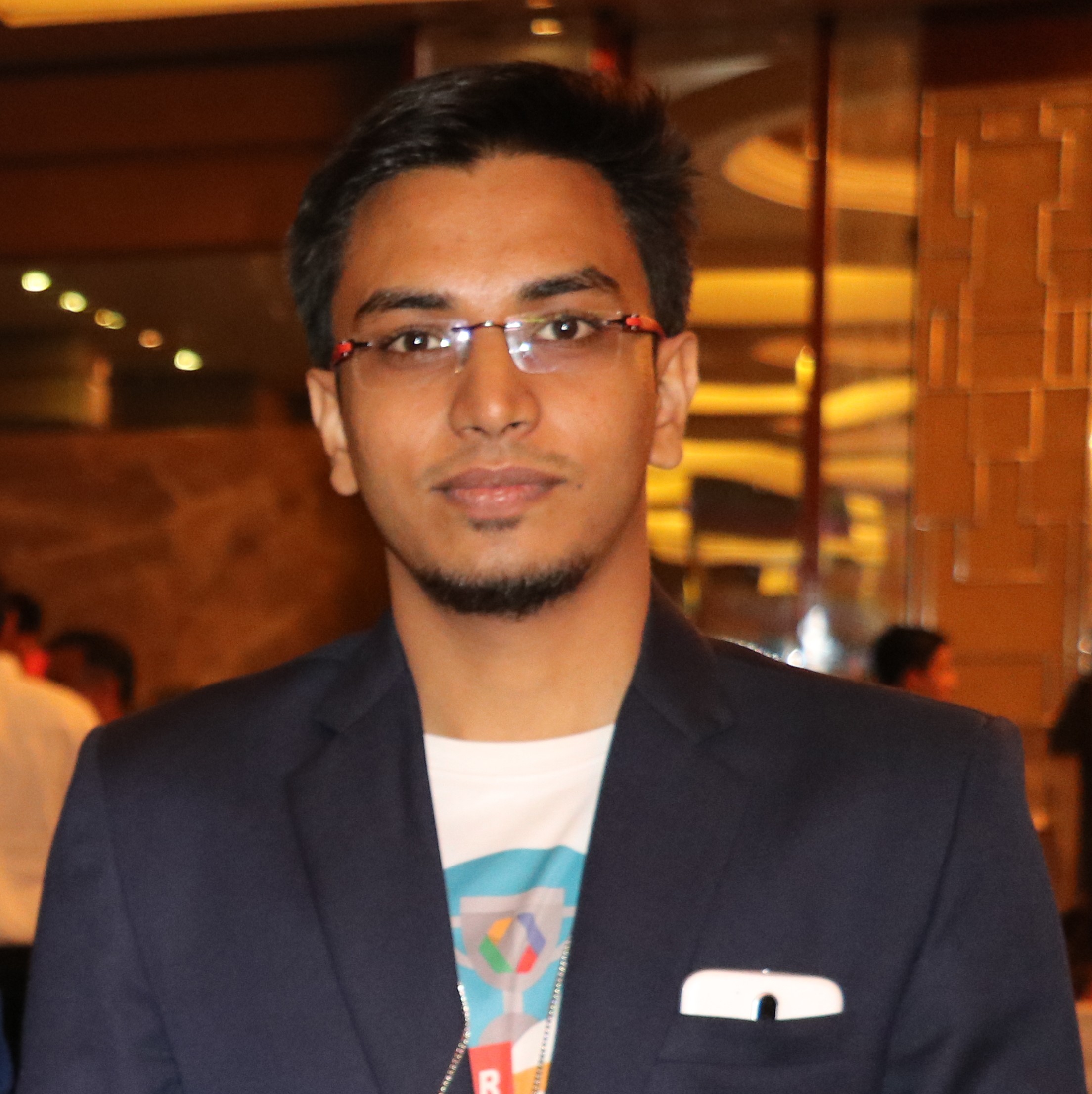 Sameer Chaudhari bio photo